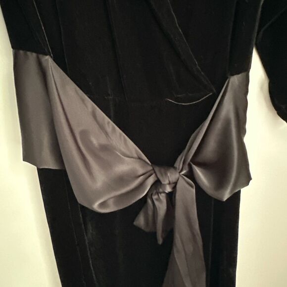 VTG 80s Liz Claiborne Black Velvet Dress Size 4 Faux Wrap Silk Bow Dark Academia - Picture 4 of 13